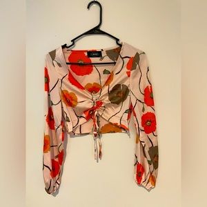 Bundle 3/$20. - Long Sleeves Cider Floral Top